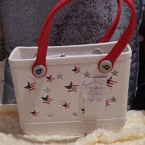 BOGG BAG White Tote with Red Handles and Star Accents